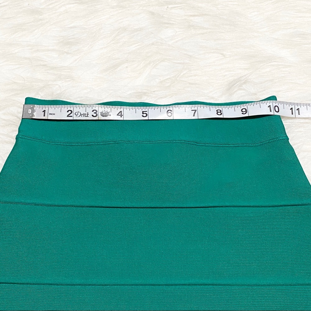 BCBGMAXAZRIA Green Turquoise Bandage Skirt - Picture 2 of 6